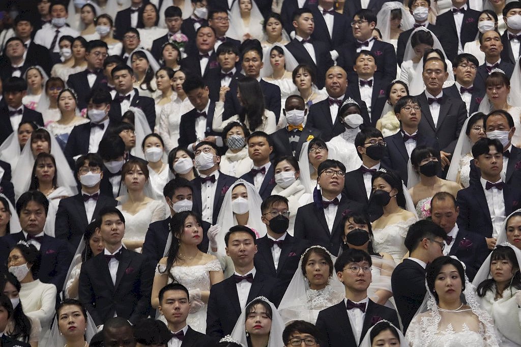 韩国统一教8千对新人集体婚礼，现场戒备森严（图） - 1