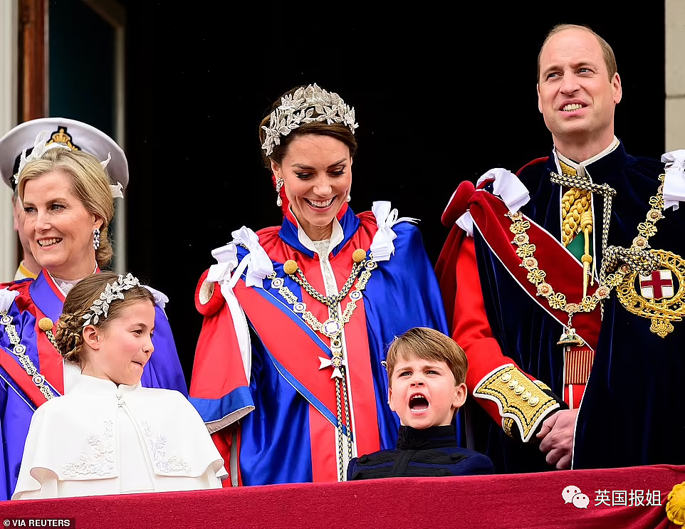 卡米拉不让凯特王妃戴王冠？她戴着戴安娜经典耳坠出席加冕礼，网友直呼神级复仇（组图） - 41