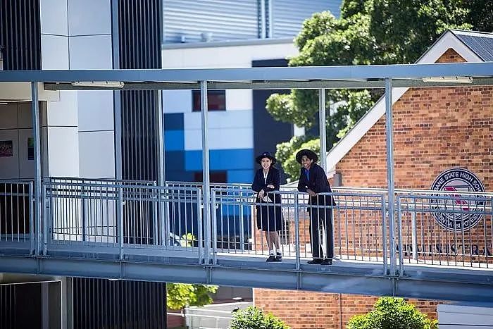 布里斯班中小学排名更新，第一名位于华人区！未来5年澳洲或新增150万移民，6成澳人赞成停止接受新移民（组图） - 5
