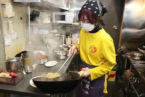 日本2位中华料理店老板，因颜值太高走红！如今，她们被很多变态盯上了…（组图） - 16