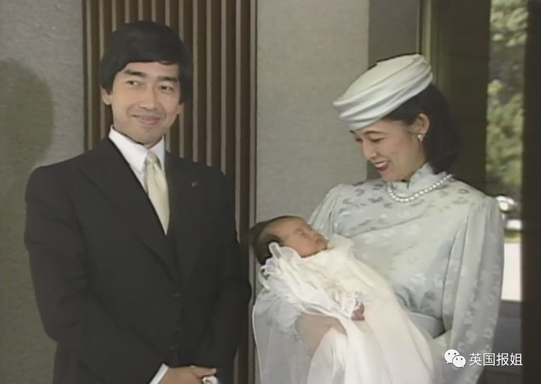 日本最霸气时尚王妃！丧夫后独掌大权，带3个女儿建超酷“母系家族”，王室也被她拿捏？（组图） - 31
