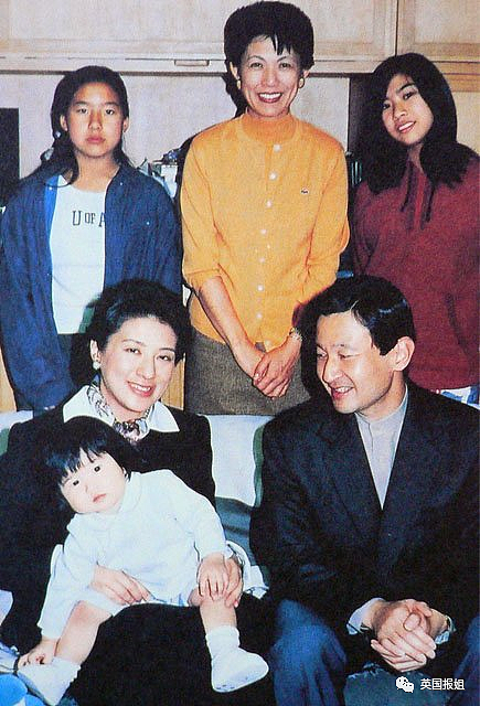 日本最霸气时尚王妃！丧夫后独掌大权，带3个女儿建超酷“母系家族”，王室也被她拿捏？（组图） - 37