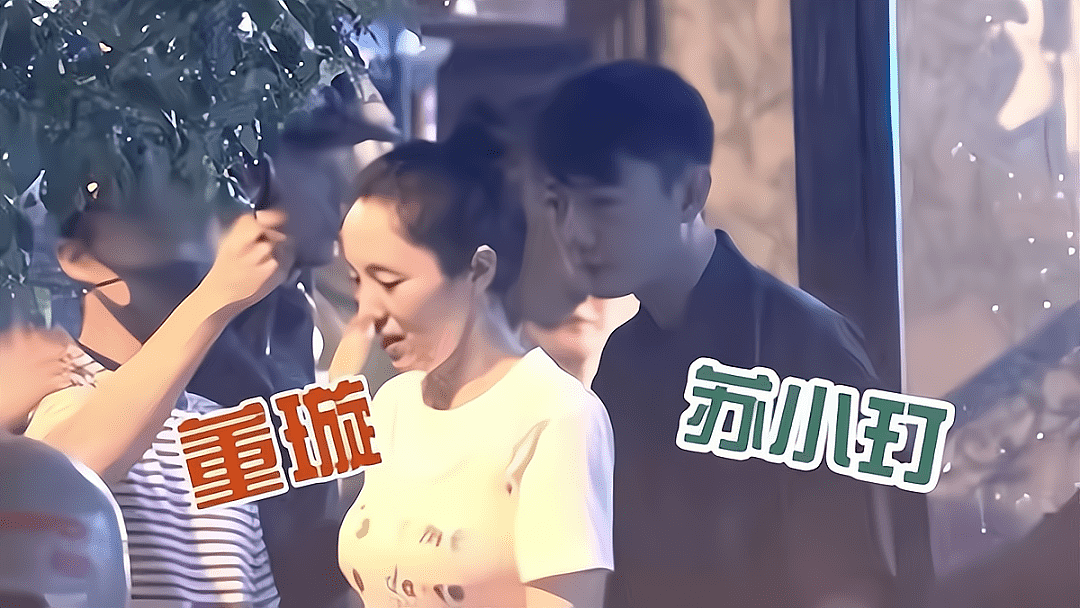 离婚没再婚的女星，约会小鲜肉，把儿子当“丈夫“养（组图） - 7