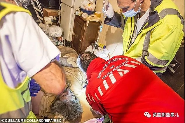 391公斤女士被困家中，法国出动60多人拆墙才把她送上救护车？（组图） - 9