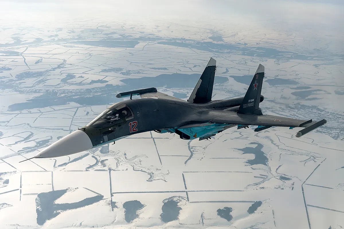 重大挫败！俄媒：4架俄罗斯军机，在乌克兰边境附近遭击落（视频/组图） - 1