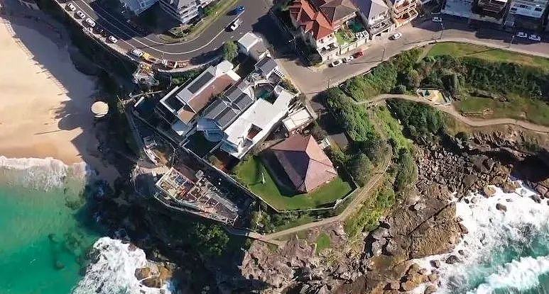 悉尼海滨砖房近$5000万售出，邻居傻眼：我认为最多卖$150万（组图） - 1