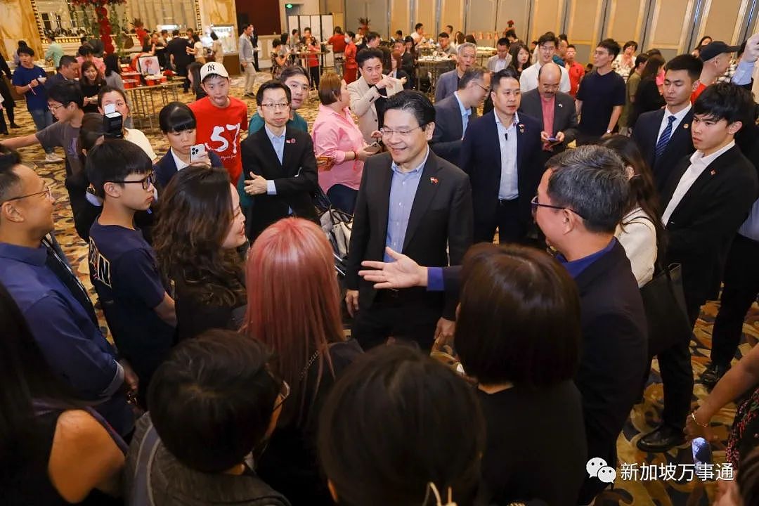 海量图片曝光！新加坡总理接班人中国玩嗨了：体验智能汽车、被无现金支付圈粉、和老乡们大团聚（组图） - 19