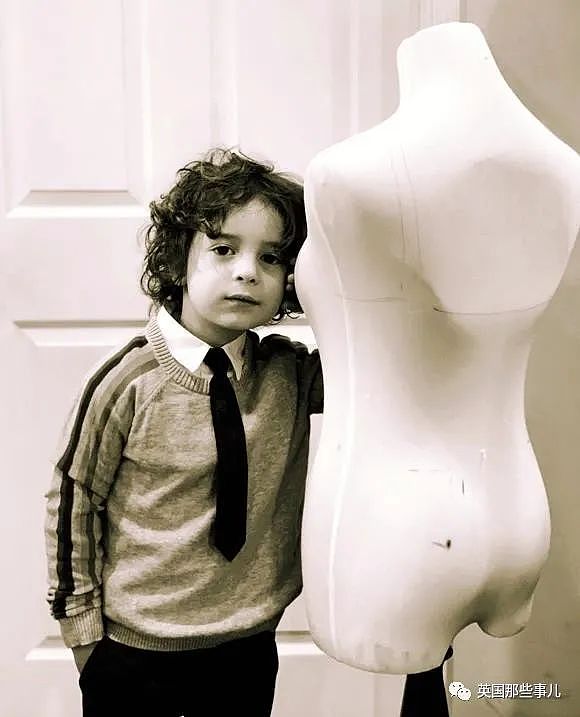 7岁男孩自带时尚天赋，4岁开始缝纫办秀已成百万网红，梦想成为Gucci！（组图） - 57
