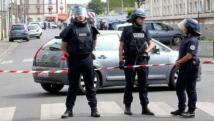 25岁华人男子手脚被绑在床上惨遭杀害！ 巴黎富人区惊现恐怖凶案（组图） - 3