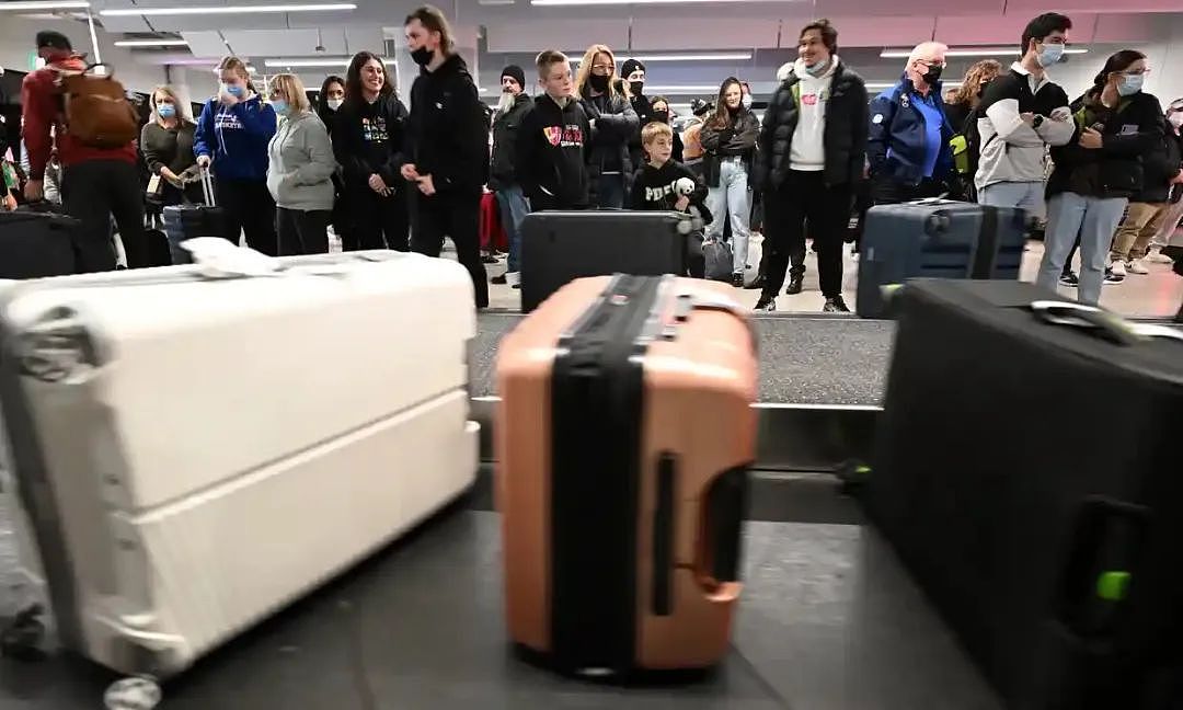 杜绝行李丢失！澳洲这一航空公司开发行李实时跟踪新功能！（组图） - 4