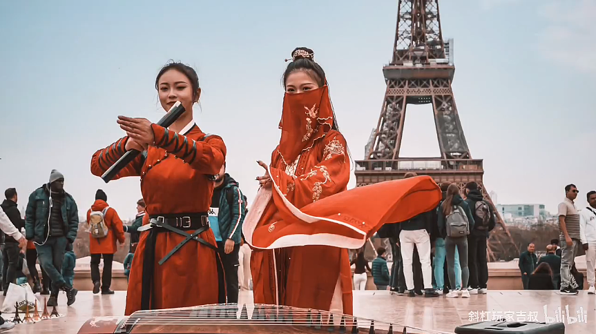 95后中国女留学生在法国街头“卖艺”，登上央视！3亿网友围观（组图） - 6