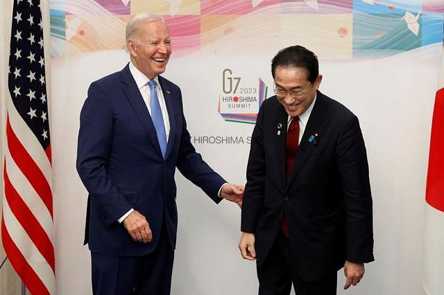 G7峰会：联合声明剑指中国“经济胁迫” ，泽连斯基成最后一日焦点（组图） - 4