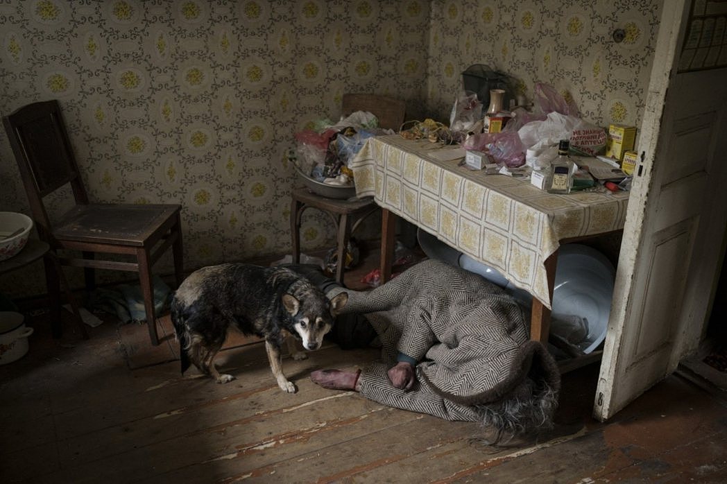 乌克兰战场的怆痛画面：选读2023年普立兹奖图像叙事（视频/组图） - 3