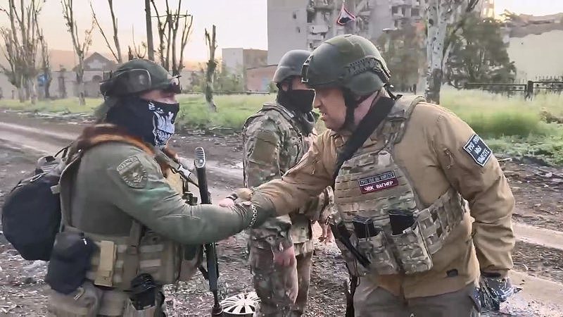 瓦格纳佣兵首脑宣布开始撤出巴赫姆特，乌克兰称俄正规军接手郊区阵地（图） - 1