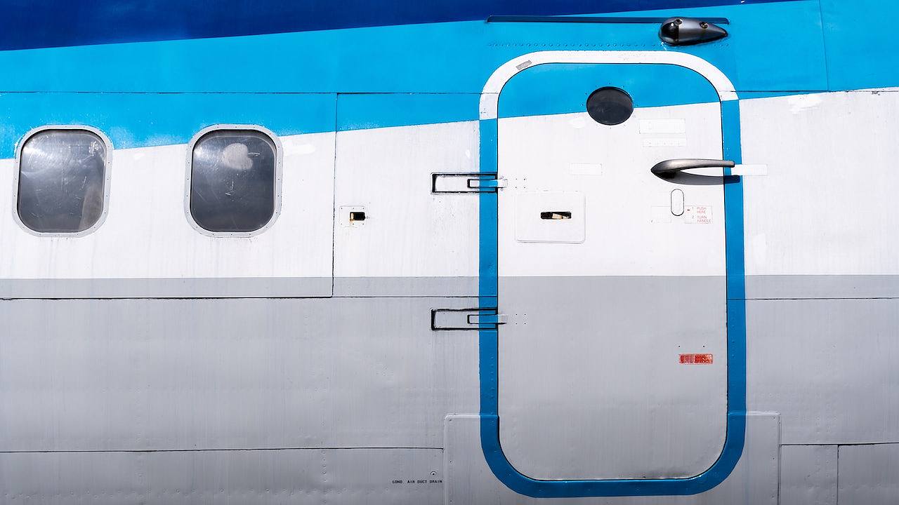 韩亚舱门为何能于半空打开？专家解密：关键在于飞机所在高度（视频/图） - 1