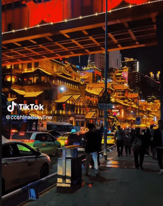 重庆在外网爆火出圈！5D魔幻城市景观震撼2亿网友：“梦中情城，想搬到重庆去住”（组图） - 23