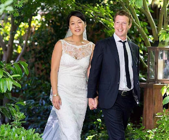 被嘲“华裔丑妻”，出身难民家庭流产3次，她嫁给了28岁年轻专一的百亿富豪（组图） - 13