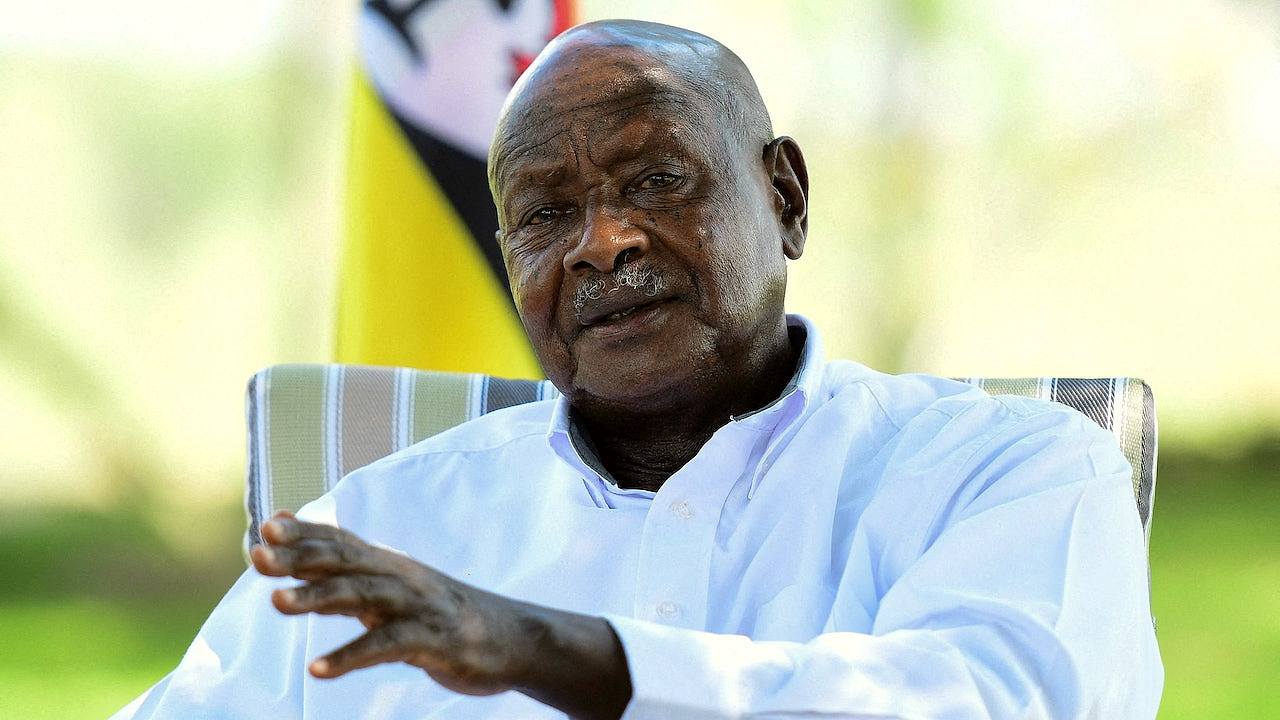 乌干达总统签署反同性恋法案，最高刑罚可被判死（图） - 1