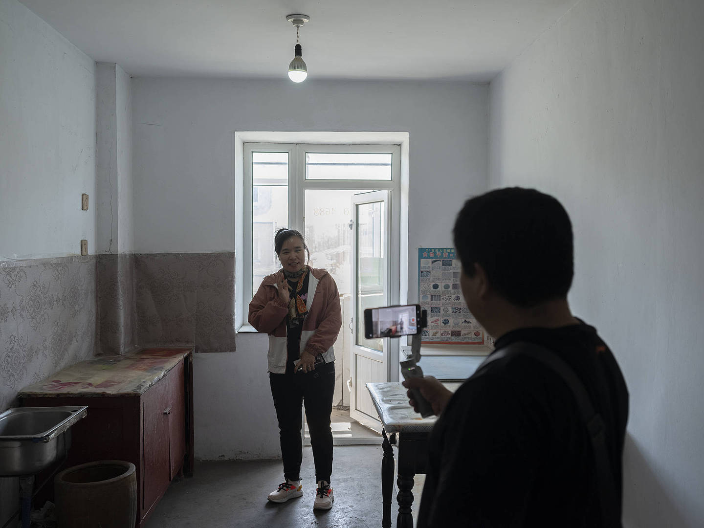 49岁鹤岗矿工转型卖房：上海夫妇为减压到东北备孕（组图） - 7