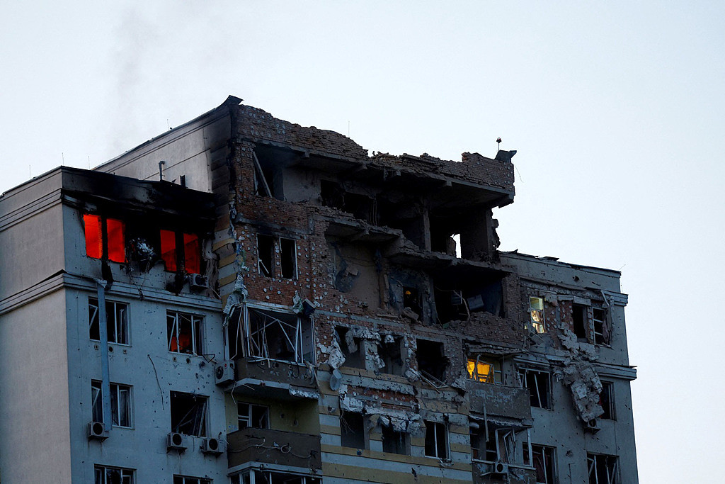 无人机大规模进攻莫斯科，多栋建筑遇袭，俄控乌是主谋（组图） - 4