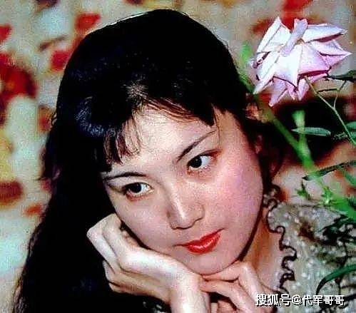 她曾与刘晓庆齐名，35岁息影嫁给美国律师，如今68岁怎样了？（组图） - 9