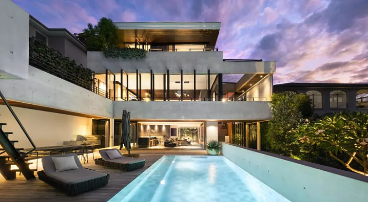 悉尼Manly地区豪宅创纪录，以2500万澳元拍卖成交，建筑巨头家族打造的梦想之家引爆市场（组图） - 4