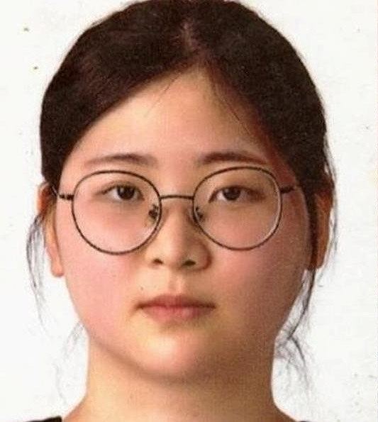韩国23岁女随机杀人兼肢解，踢拖拉箧松容弃尸，犯案动机令人心寒（组图） - 2