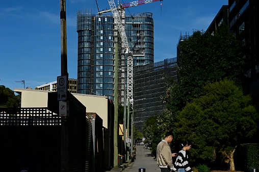 悉尼富裕地区反对高密度住房被指伪善：生活方式选择引发东西部阶级斗争（图） - 1