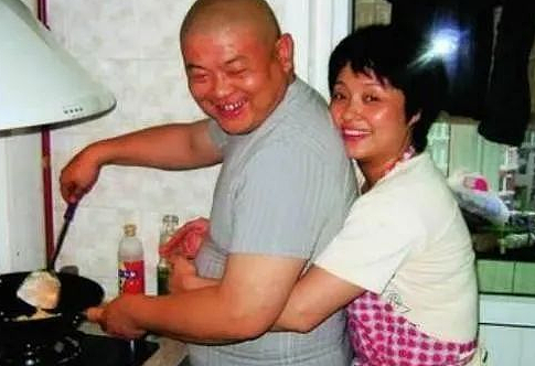 “平民影帝”傅彪肝癌离世，那个承诺帮他养儿子的女人：18年后，她怎么样了？（组图） - 26