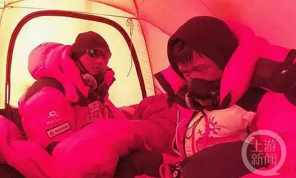 珠峰攀登者花1万美元救起濒死女，获救者只担4000（组图） - 3