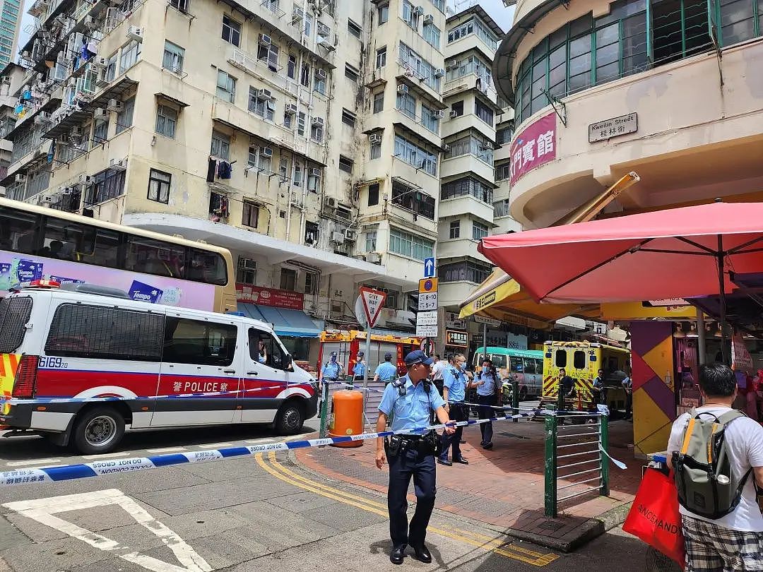 震惊全香港！又一起杀入案件 连死3名儿童，大批警员荷枪实弹（组图） - 8