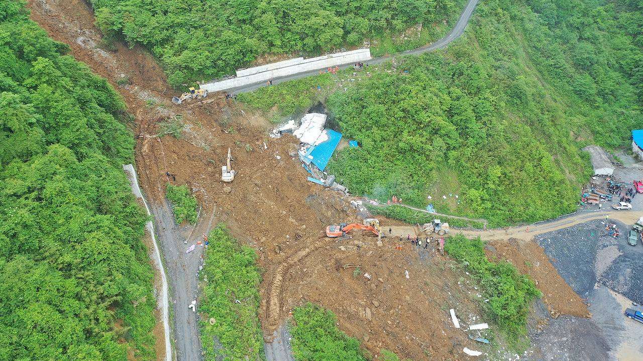 四川乐山国有林场发生高位山体塌方，19人遇难（组图） - 1