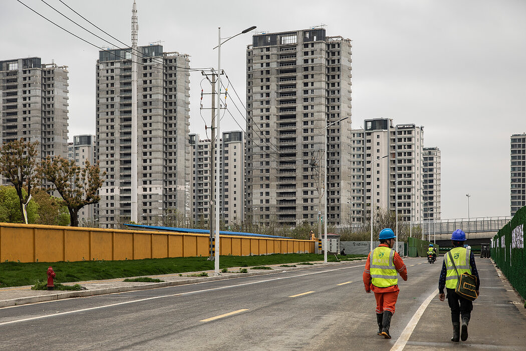 纽时：中国股市下跌，投资者对经济复苏前景显现悲观情绪（组图） - 2