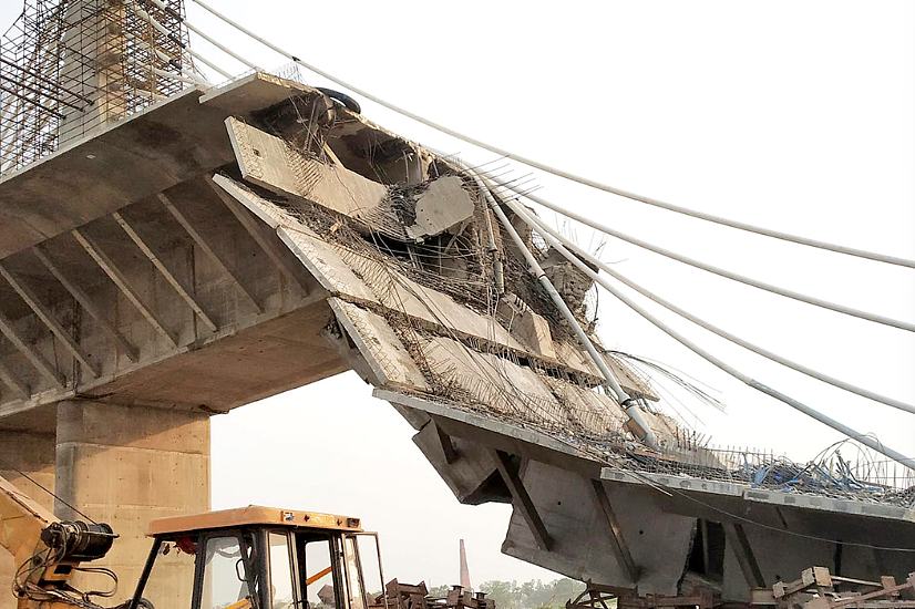 大桥坍塌 如“纸牌屋“般倒下！耗资百亿造“工程史上最大灾难“ 去年才刚塌过（视频/组图） - 8