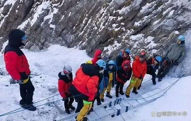 珠峰攀登者放弃40万登顶，花1万美元救起濒死女子，获救者只愿承担4000美元（组图） - 6