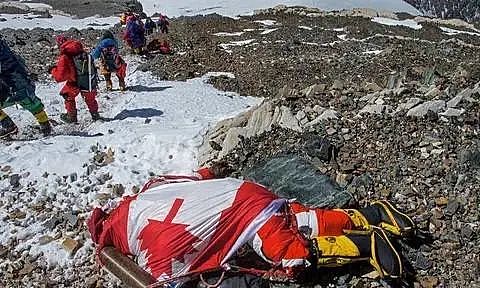 珠峰被救者拒付1万美金救援费：海拔8000米的人性有多稀薄（组图） - 8