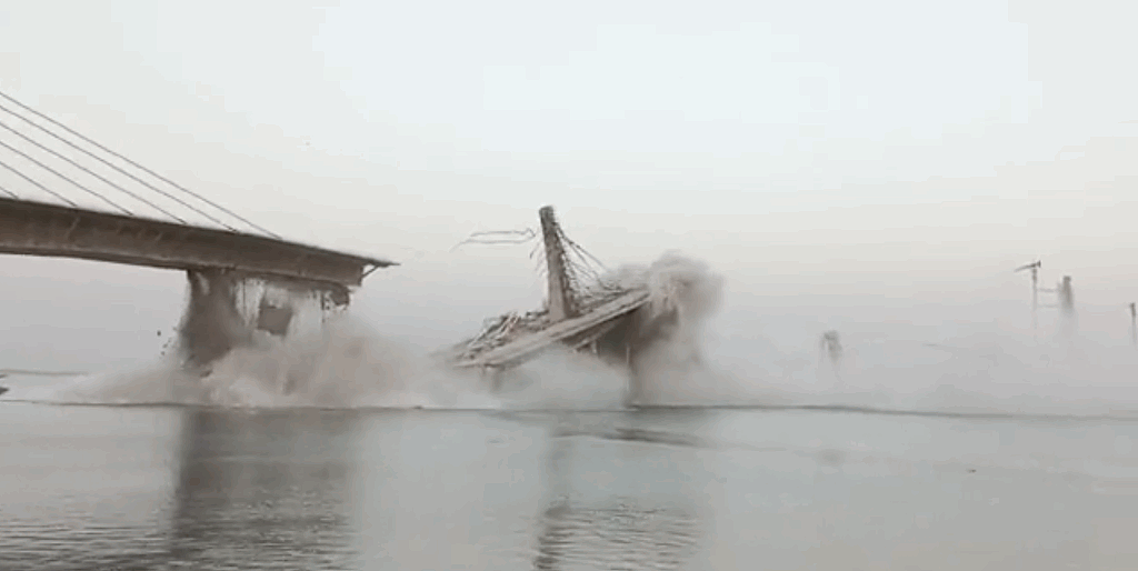 印度大桥两年内垮了2次“桥墩溶入恒河”，官员承认设计有缺陷（视频/组图） - 6