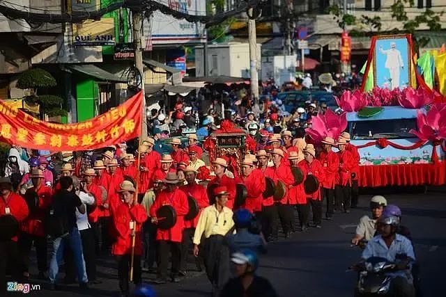 从第二大民族跌落至第九，越南华人为何越来越少？（组图） - 34