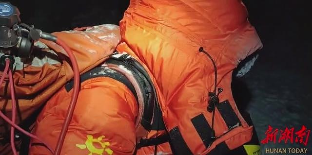 珠峰被救女士所雇登山公司承认失误，将承担全部救援费用（组图） - 3