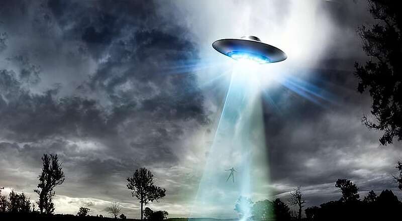 UFO专家：飞船有足球场那么大，第一起坠机在这国（图） - 2