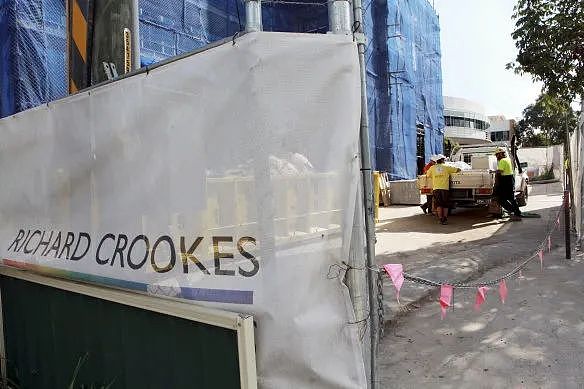 知名建筑商Richard Crookes 被传陷入困境，公司否认（组图） - 1