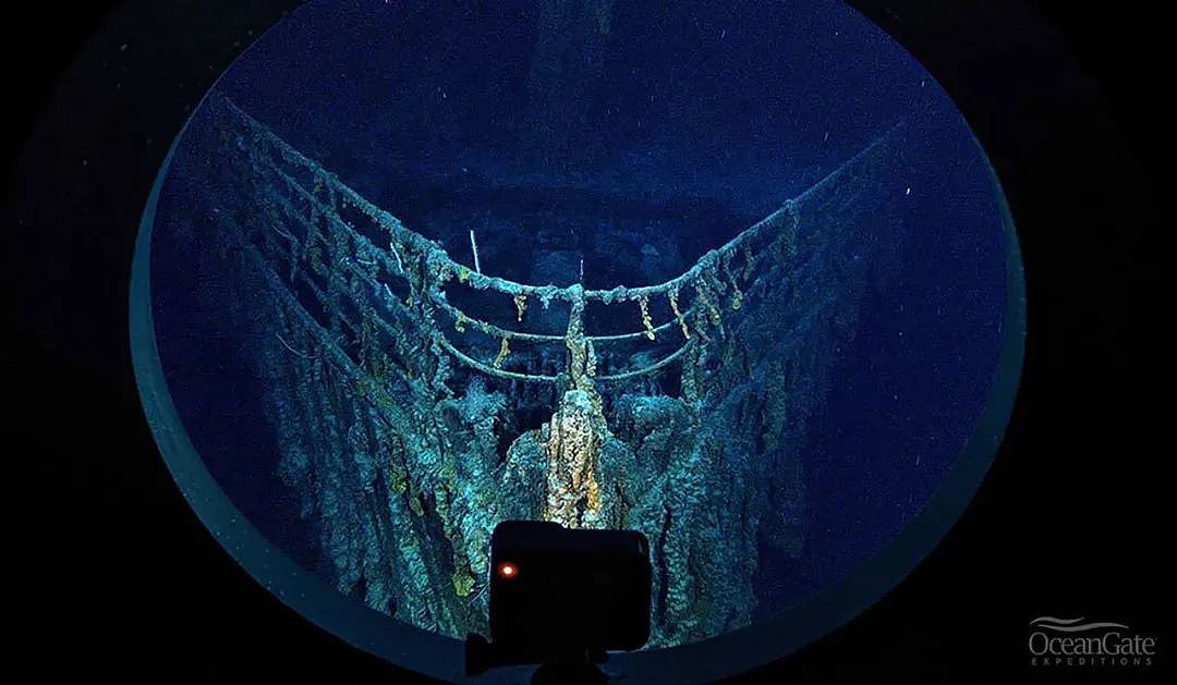 驶向泰坦尼克号残骸的观光潜艇，迷失在深海！隐患早已浮现（组图） - 4