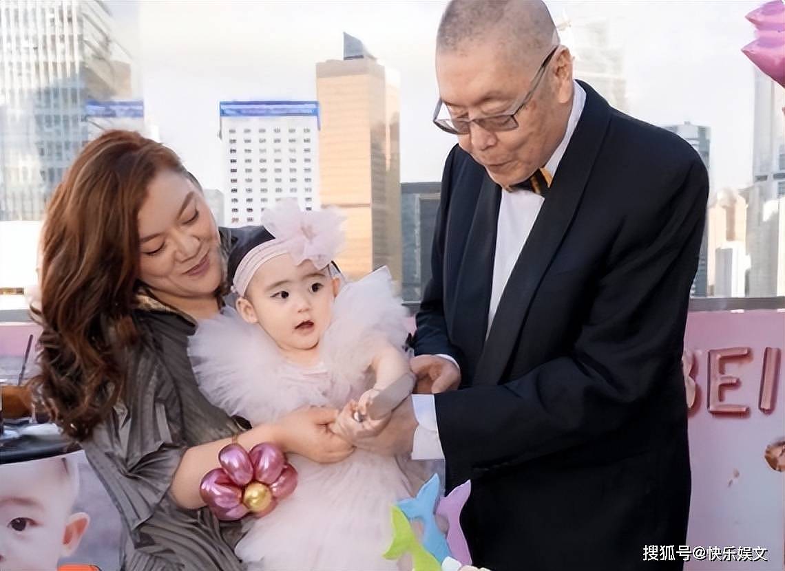 84岁刘诗昆在国外带病演出，双手颤抖疑患帕金森（组图） - 6