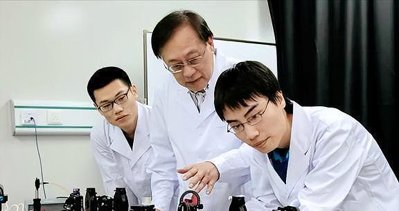 《自然》杂志评选5大华人世界级科学家，钱学森第三，华罗庚未上榜，谁排名第一（组图） - 3