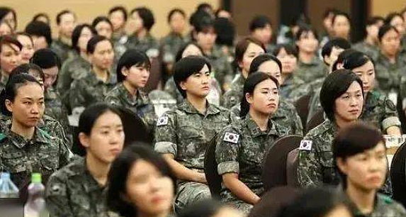 全国哗然！ 韩国女兵被逼“陪酒“遭性侵，新婚夜自杀，生前哭喊“我的身体脏了“（组图） - 2