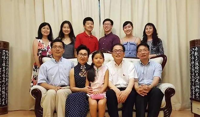 浙江乡村医生，生6个孩子培养出5个博士，他的育儿观只有24个字（组图） - 1