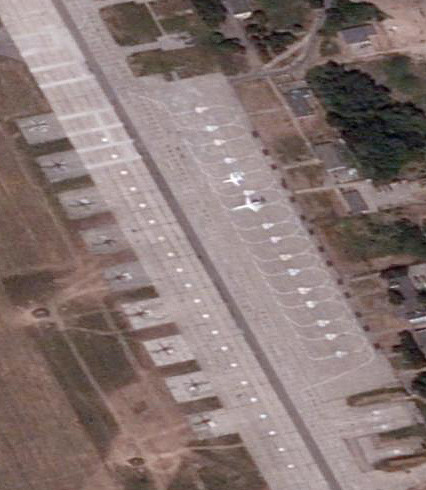 卫星影像曝光！瓦格纳首脑流亡白俄罗斯，2架飞机降落空军基地（组图） - 2