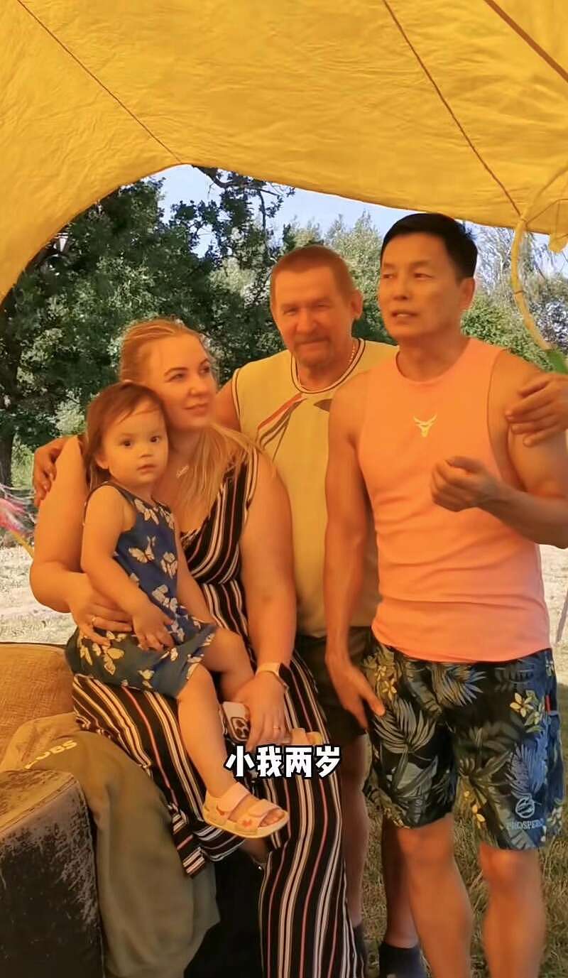 中国演员移居拉脱维亚，与小2岁洋岳父同框显尴尬（组图） - 13
