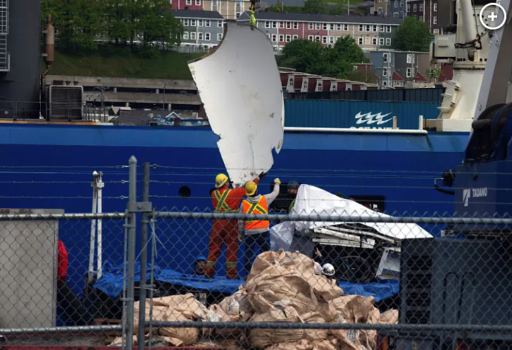 泰坦残骸发现“人体遗骸”！ 加拿大刚刚打捞上来，船体材料竟是“夺命死神”？（组图） - 4