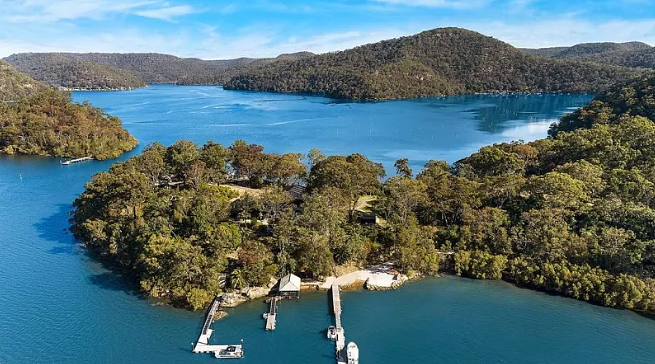 查尔斯国王悉尼故居挂牌出售，指导价$880万！只能乘坐水上飞机或直升机进入（组图） - 7
